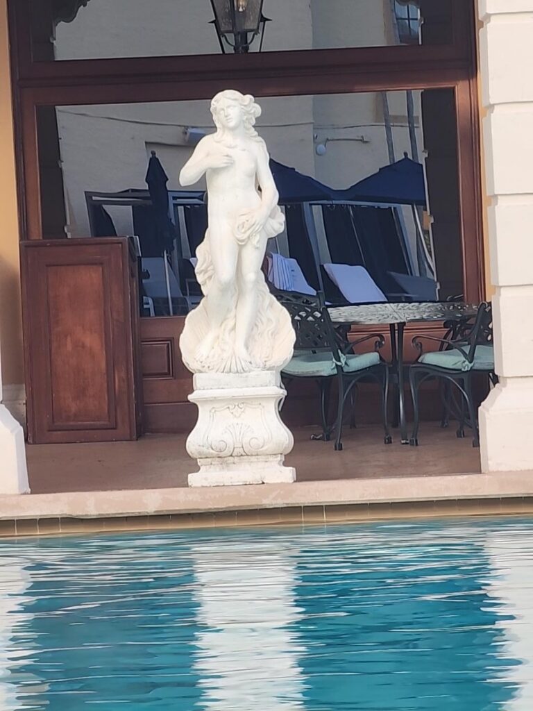 The Case of the Missing Marble: Eight statues, ten openings, and a poolside hunch launched an investigation into a Biltmore Hotel mystery.