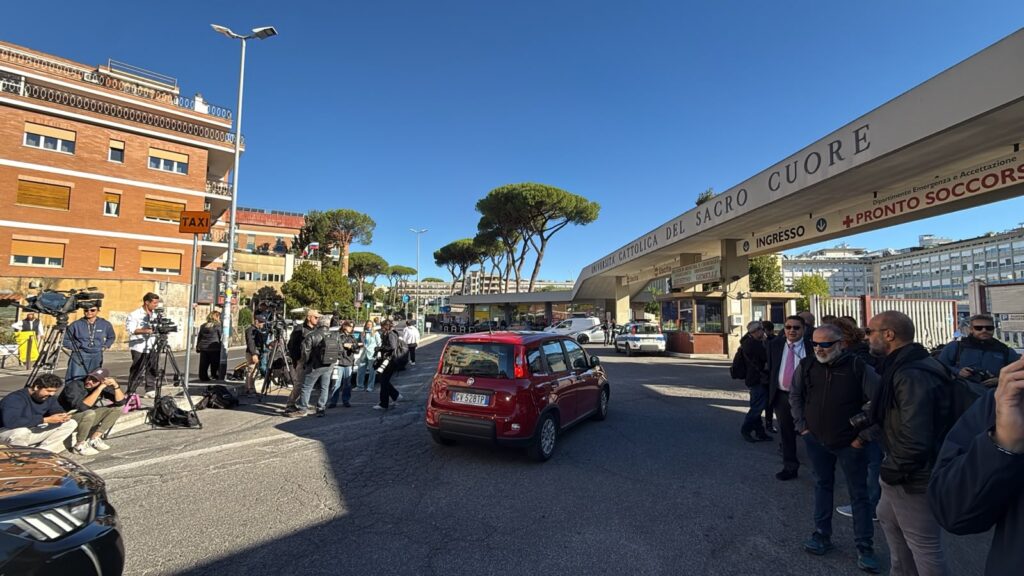 Cancer Strikes the American Pope: Leo XIV faces lung cancer after surgery at Rome’s Gemelli Hospital. Recovery, further testing, and prayers.